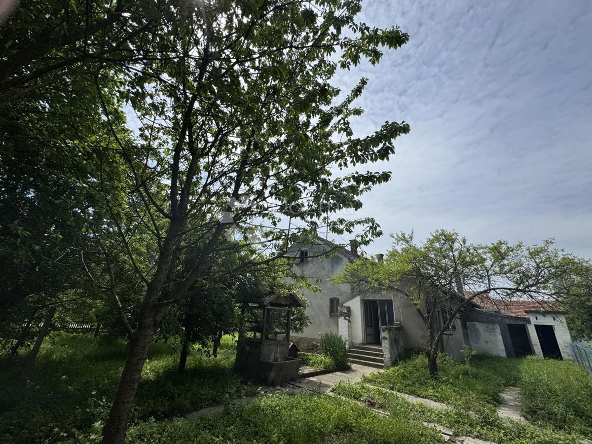 Hiša Donja Kovačica, Veliki Grđevac, 165m2