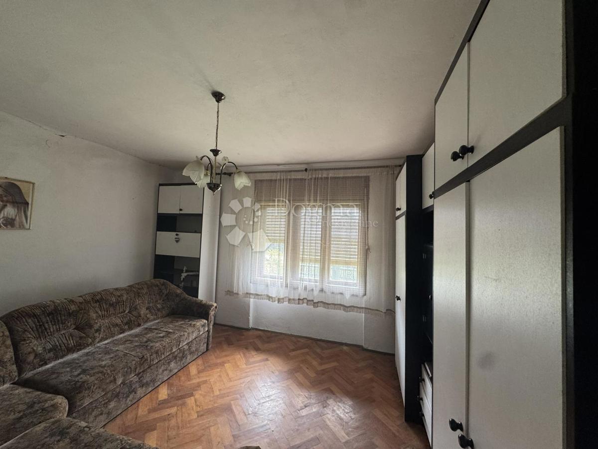 Hiša Donja Kovačica, Veliki Grđevac, 165m2