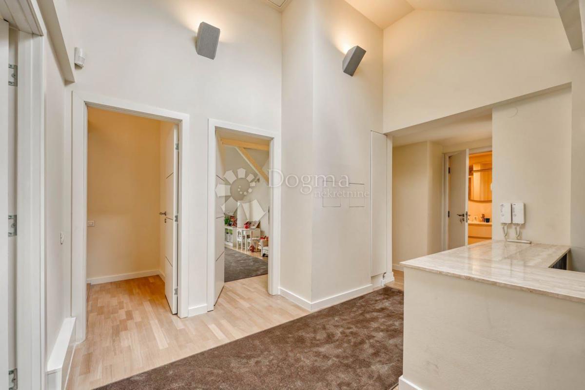 Stanovanje Donji grad, Donji Grad, 1m2