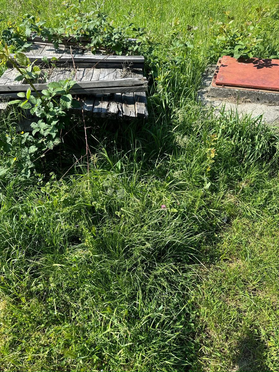 Zazidljivo zemljišče Remete, Maksimir, 1.231m2