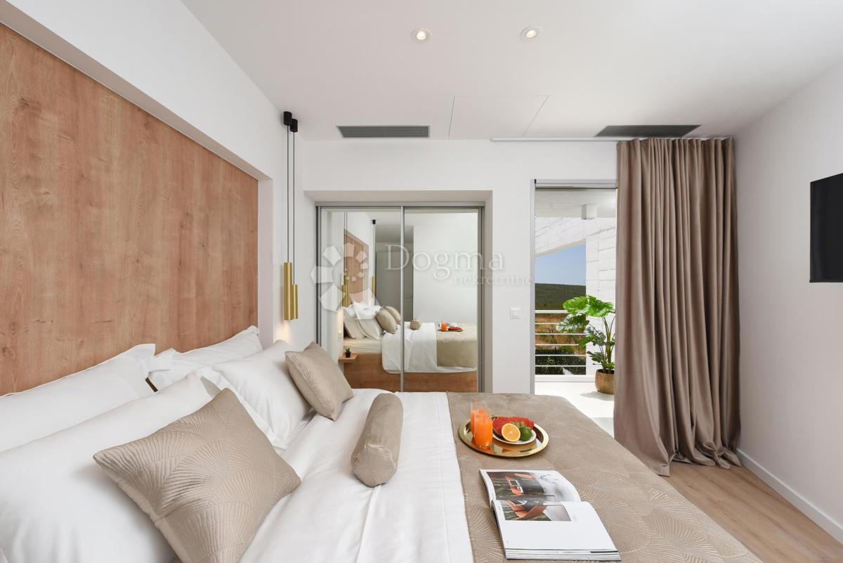 Hiša Debeljak, Sukošan, 220m2