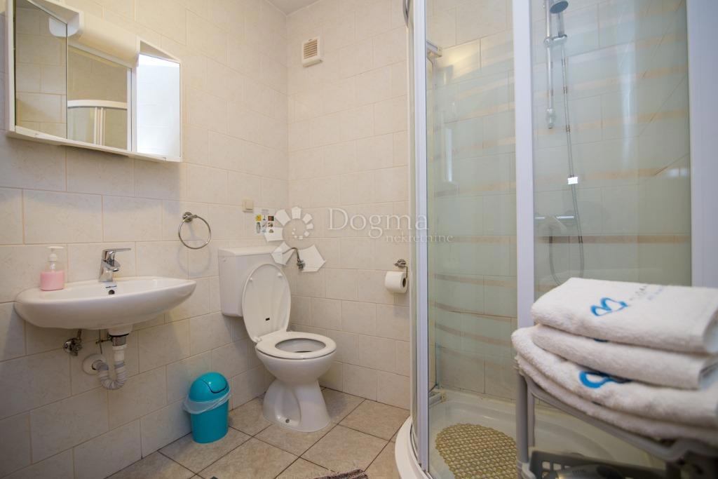 Hiša Biograd na Moru, 263,78m2