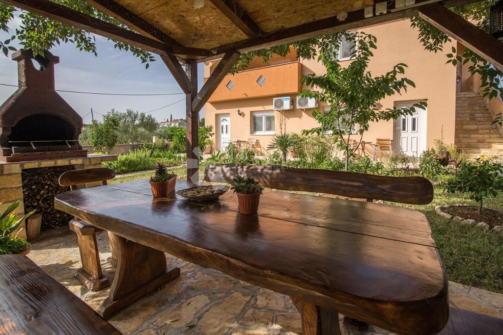 Hiša Biograd na Moru, 263,78m2