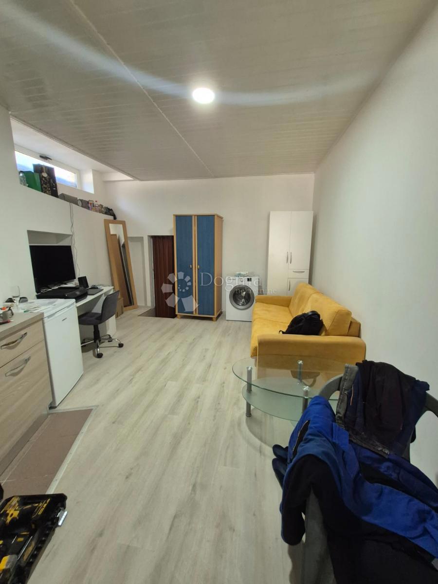 Stanovanje Costabella, Rijeka, 45,42m2