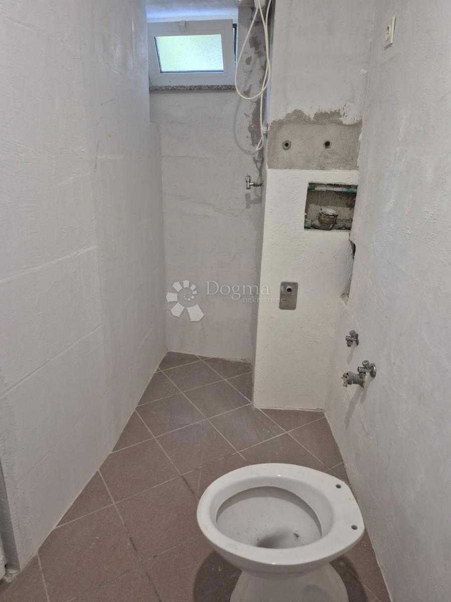Stanovanje Costabella, Rijeka, 45,42m2