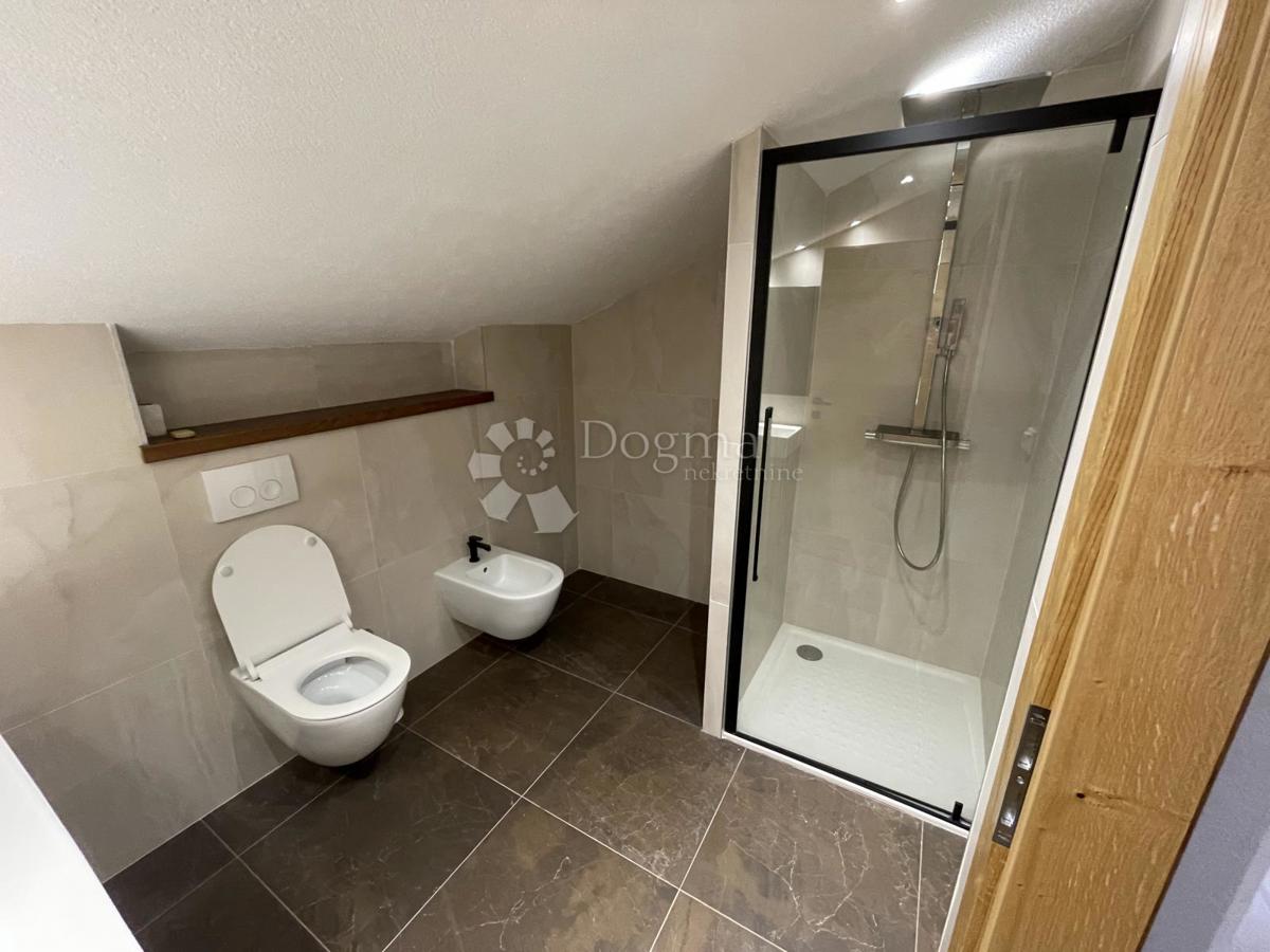 EKSKLUZIVNA HIŠA PRVA VRSTA DO MORJA - MURTER, BETINA