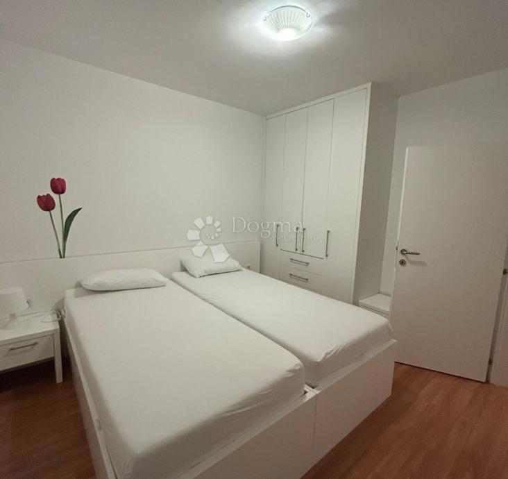 Stanovanje Vidalići, Novalja, 62,25m2