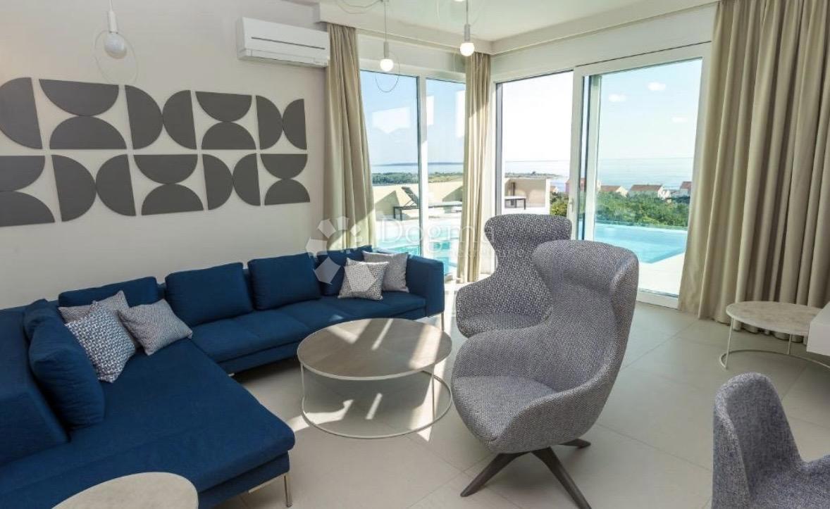 Hiša Novalja, 200m2