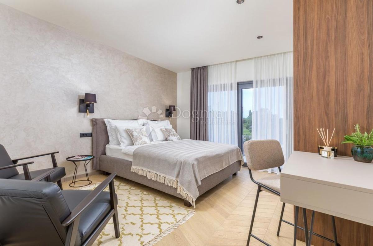 Hiša Rovinj, 291m2