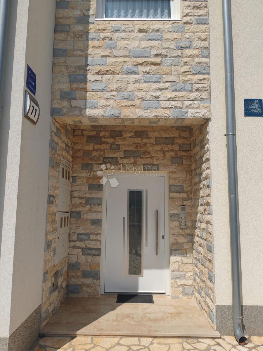 Stanovanje Vodice, 55m2