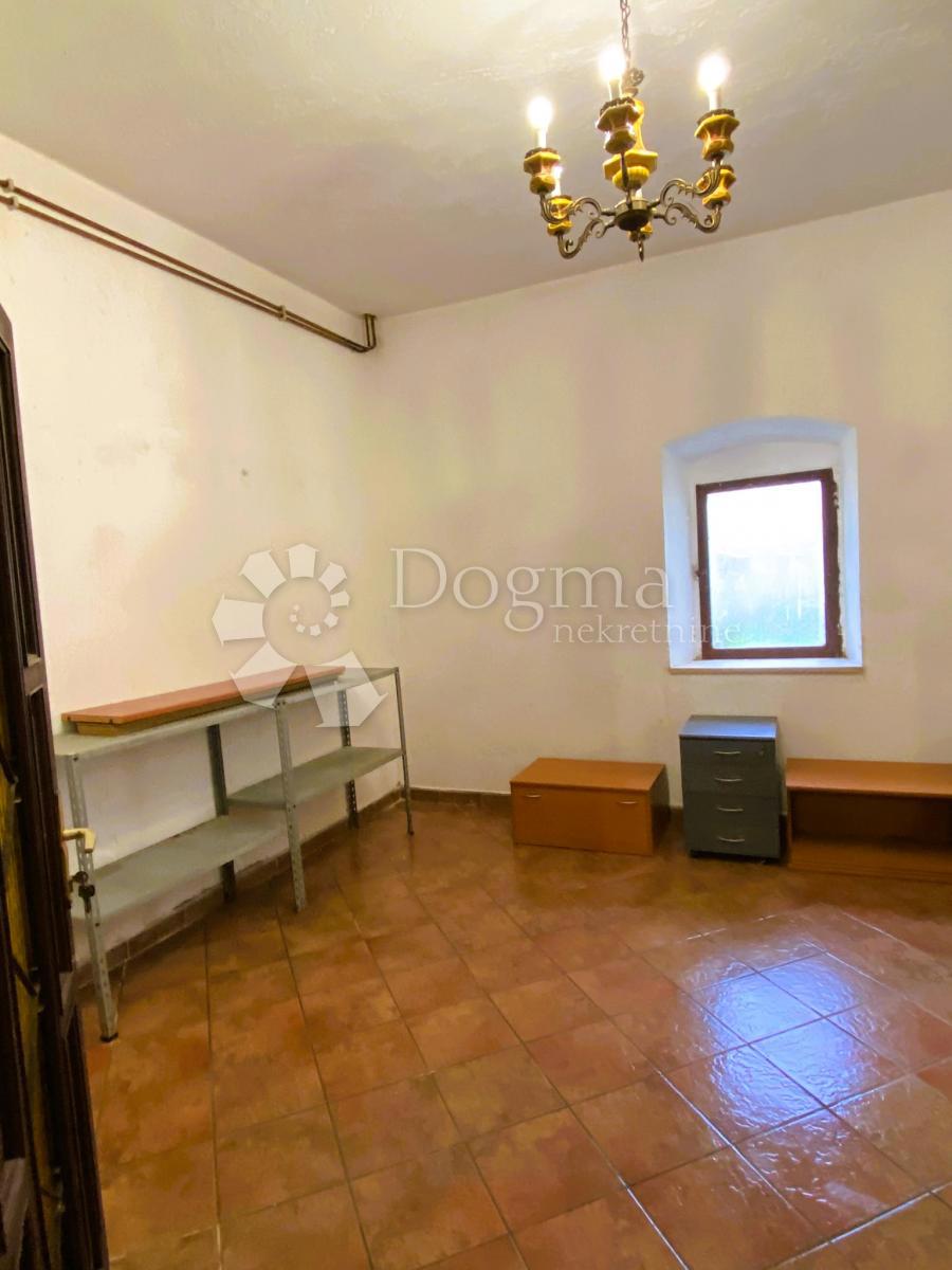 Hiša Perini, Sveti Lovreč, 327,30m2