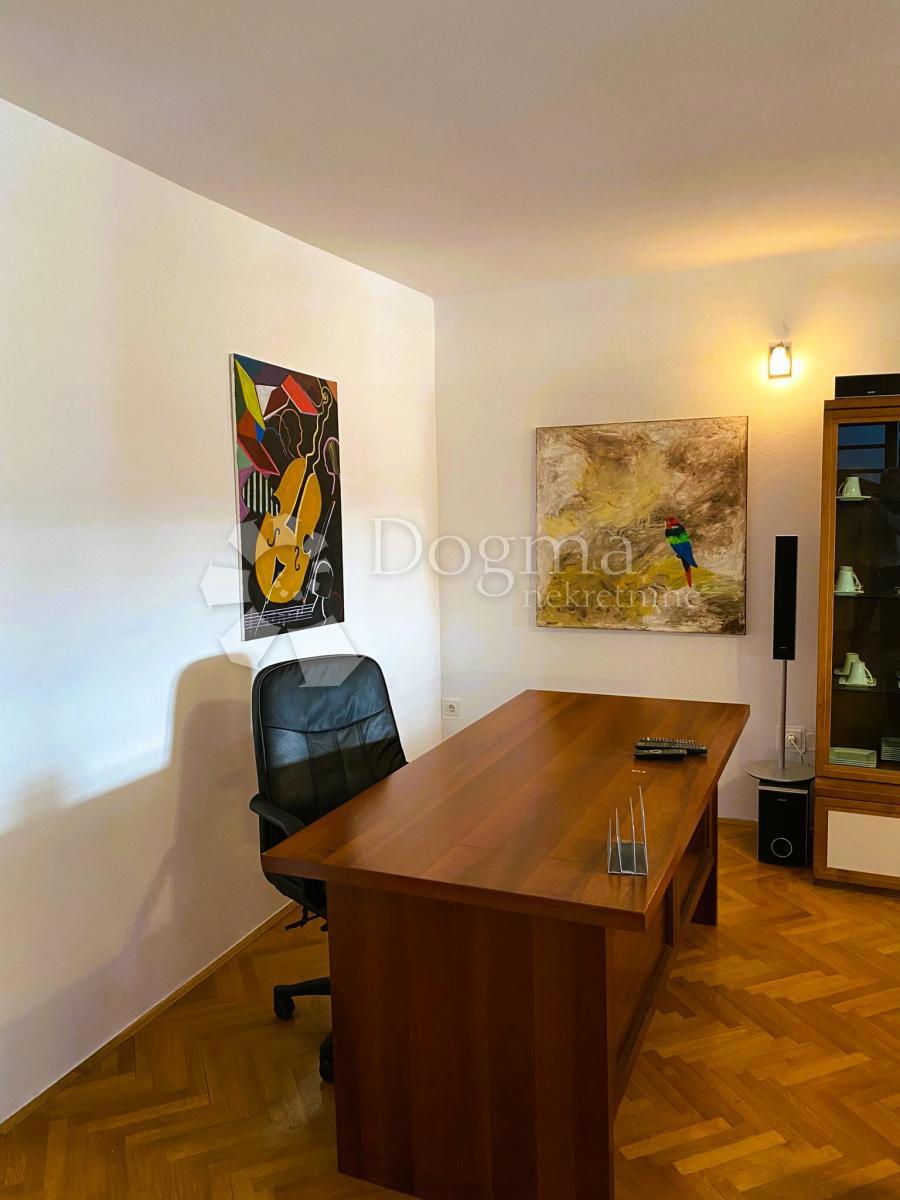 Hiša Perini, Sveti Lovreč, 327,30m2