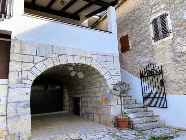 Hiša Perini, Sveti Lovreč, 327,30m2