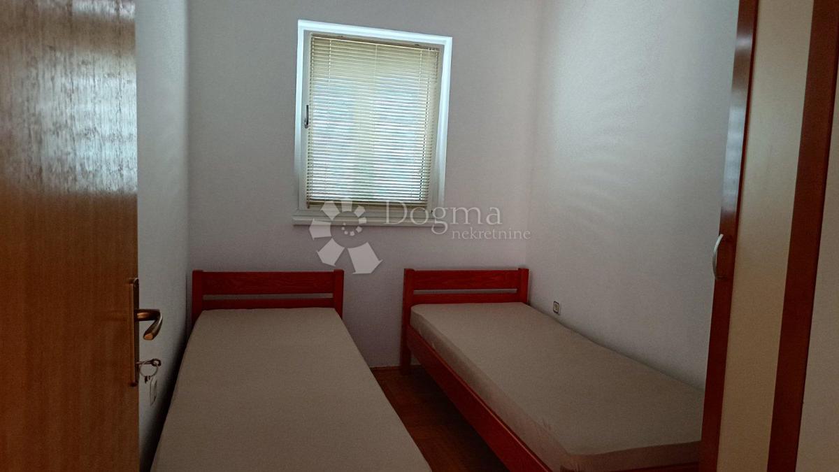 Apartma Bogovići, Malinska-Dubašnica, 61m2