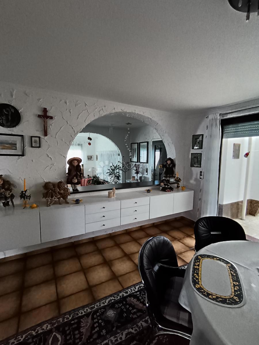 Hiša Brodsko Vinogorje, Slavonski Brod, 230m2