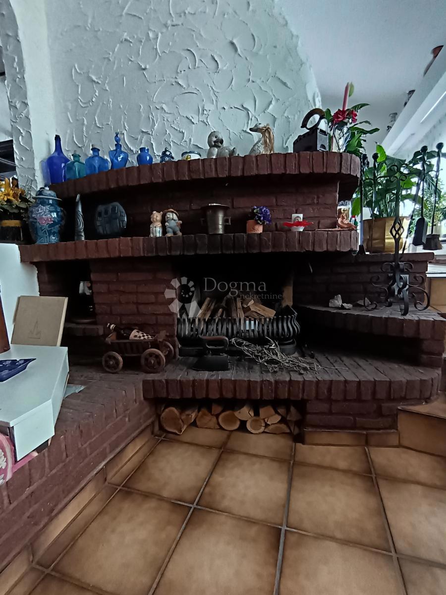 Hiša Brodsko Vinogorje, Slavonski Brod, 230m2