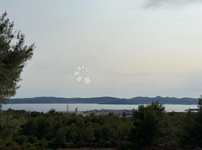 Zazidljivo zemljišče Crno, Zadar, 1.050m2