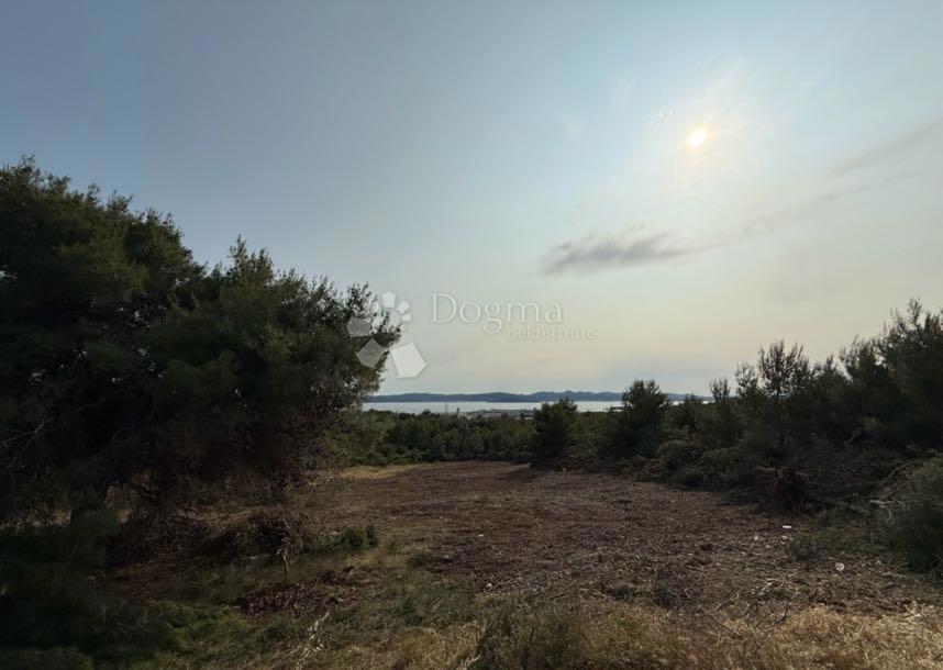 Zazidljivo zemljišče Crno, Zadar, 1.050m2