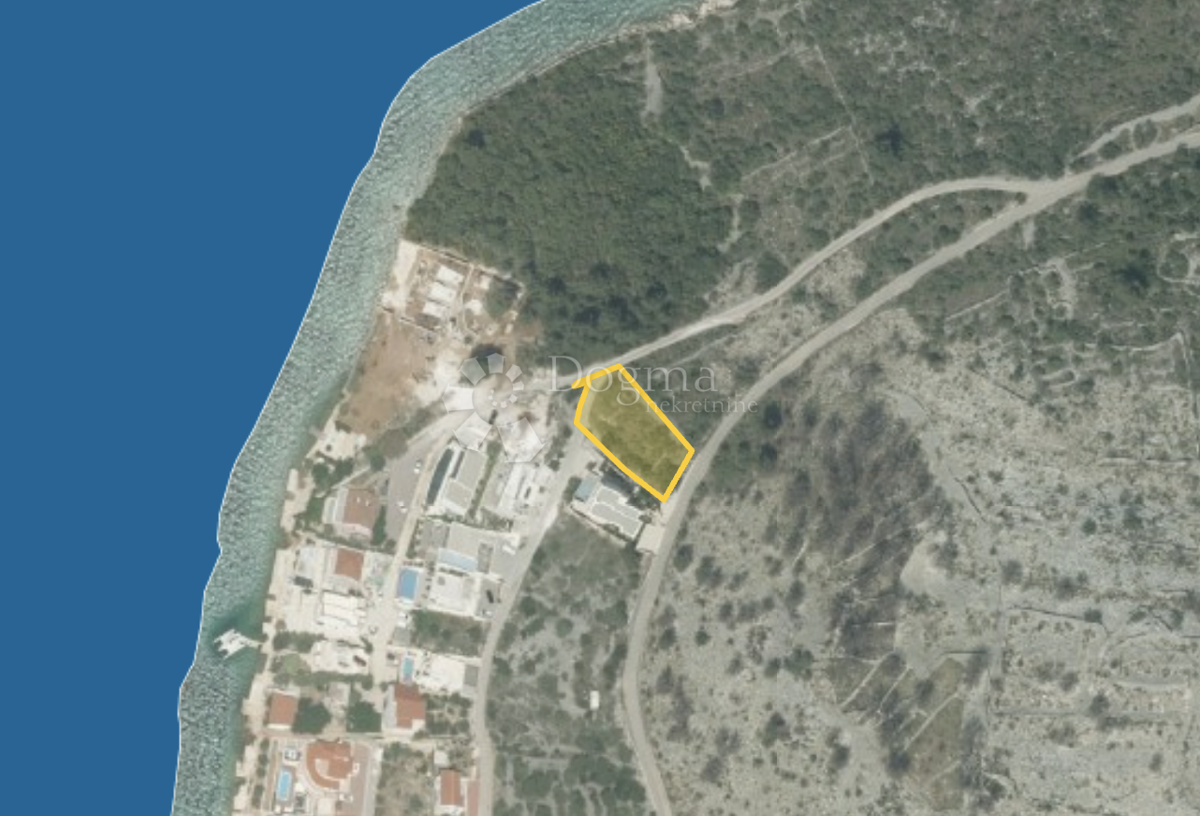 Zazidljivo zemljišče Sevid, Marina, 750m2