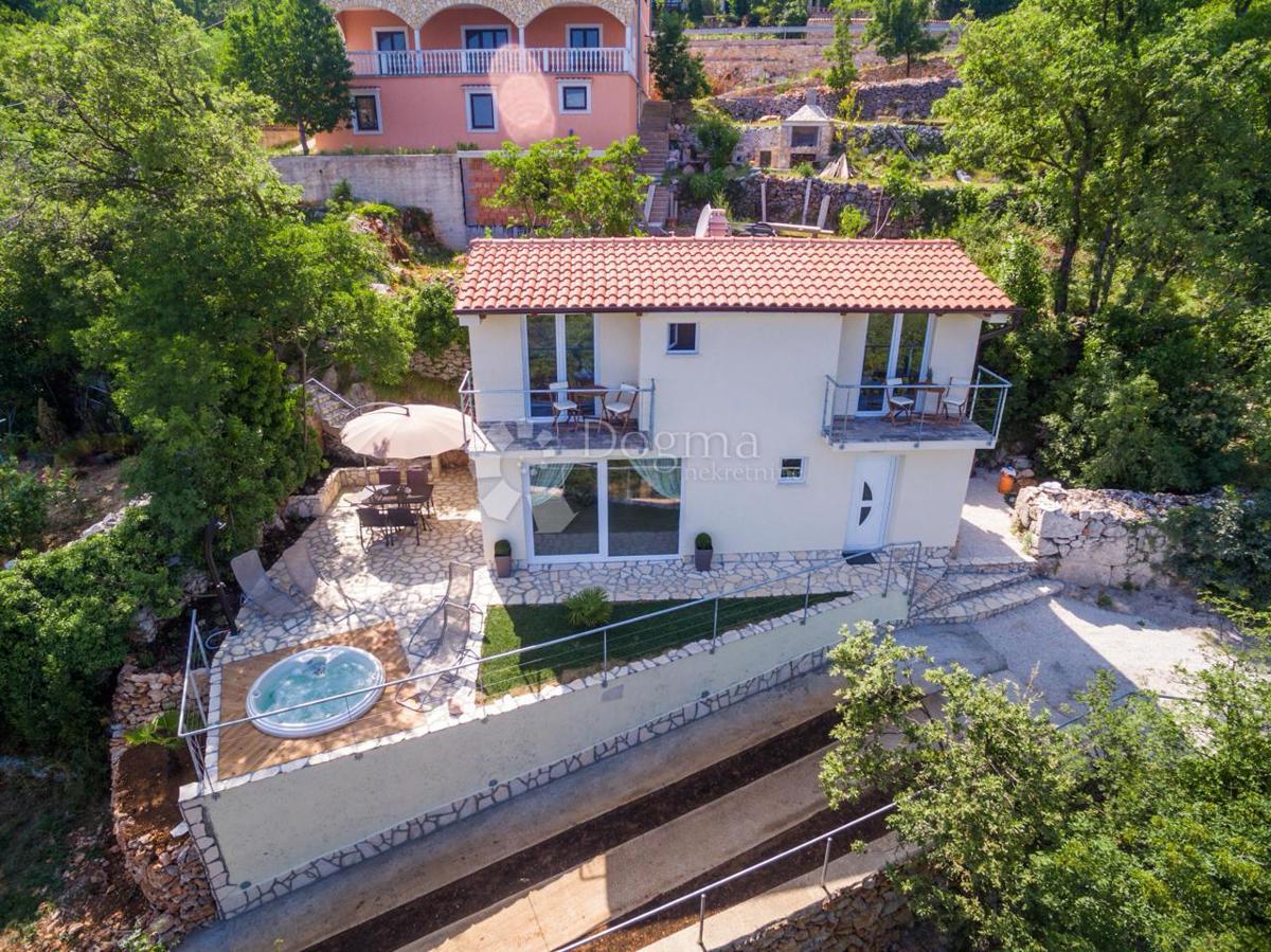 Hiša Sveta Jelena, Mošćenička Draga, 90m2