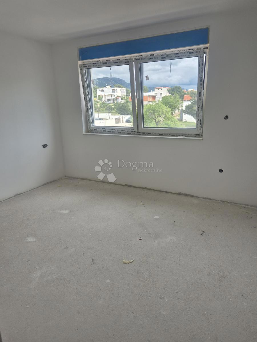 Stanovanje Grebaštica, Šibenik - Okolica, 58,75m2