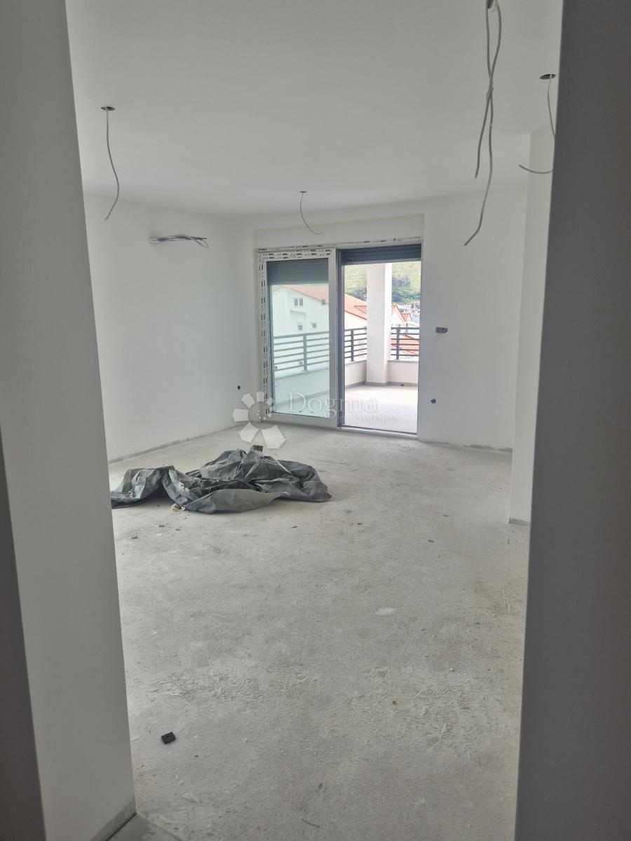 Stanovanje Grebaštica, Šibenik - Okolica, 58,75m2