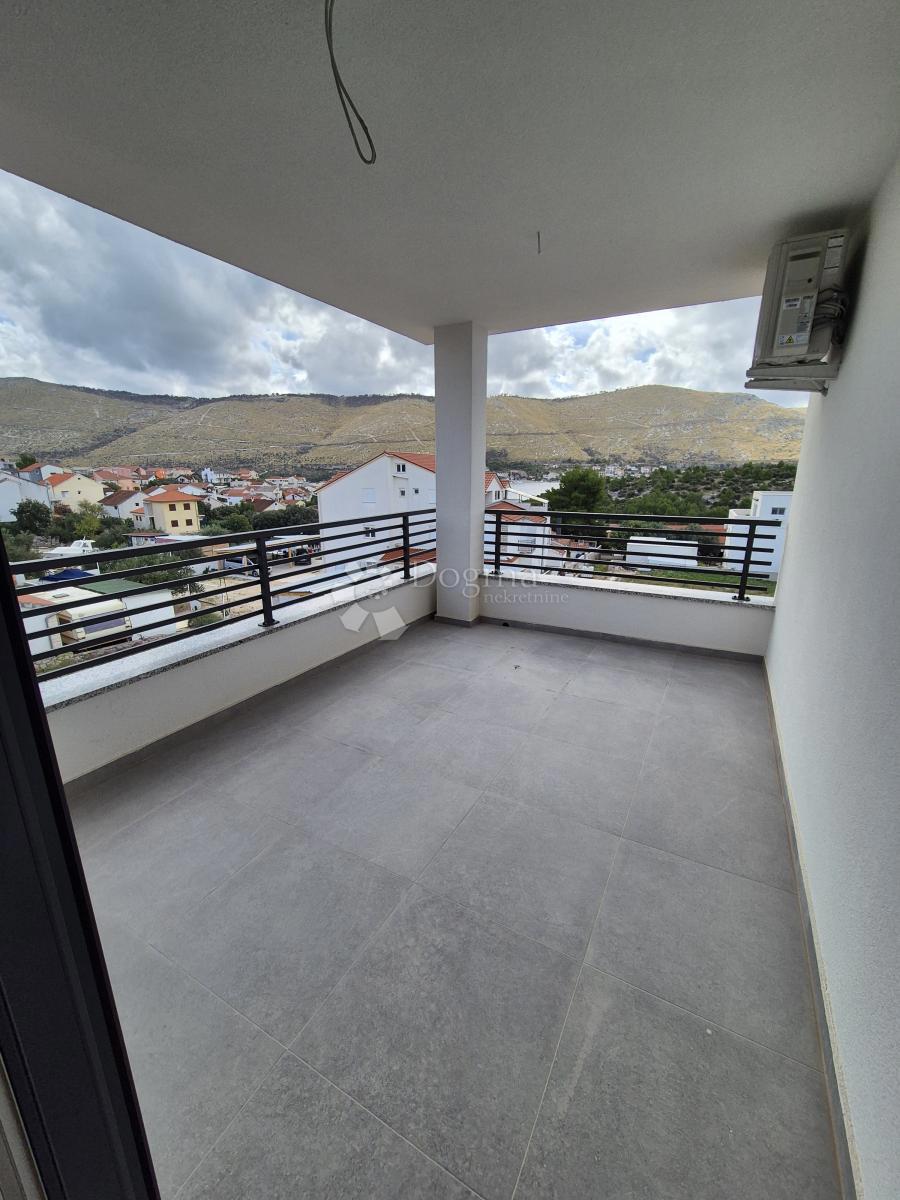 Stanovanje Grebaštica, Šibenik - Okolica, 58,75m2