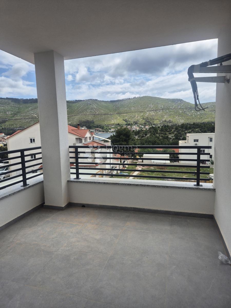 Stanovanje Grebaštica, Šibenik - Okolica, 58,75m2