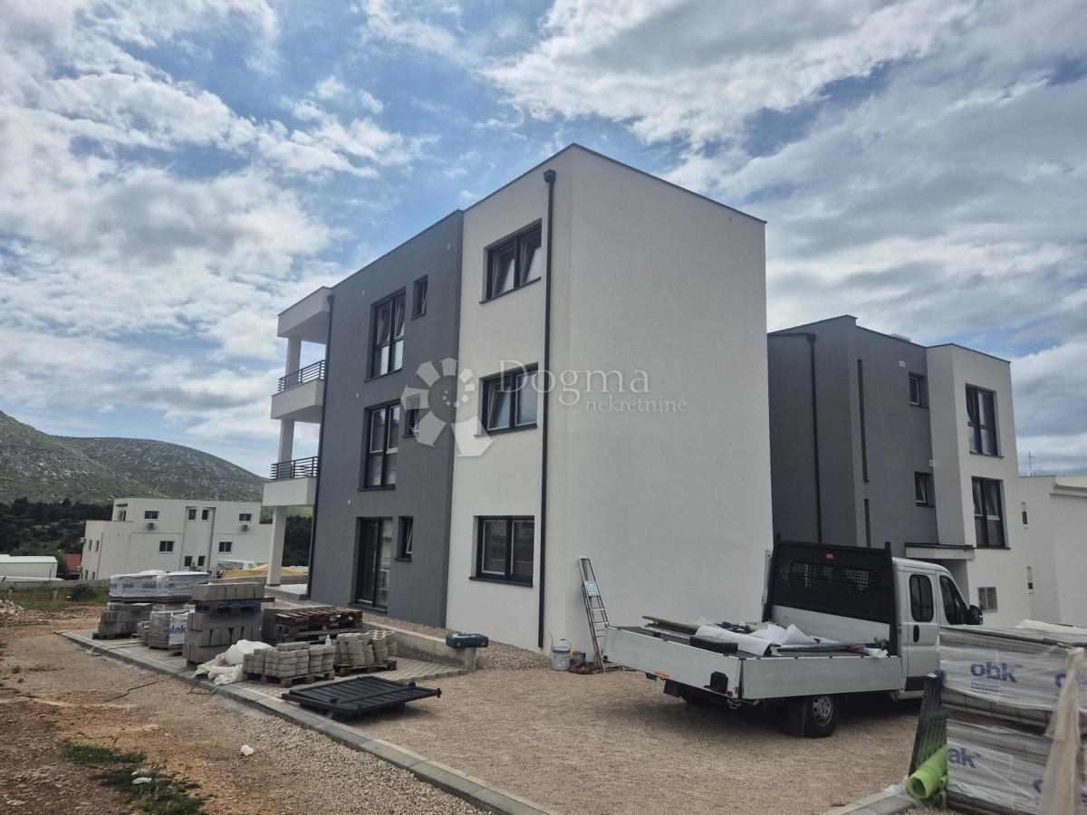 Stanovanje Grebaštica, Šibenik - Okolica, 58,75m2