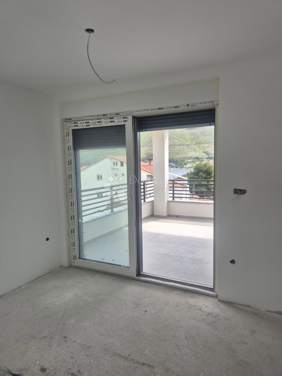 Stanovanje Grebaštica, Šibenik - Okolica, 58,75m2