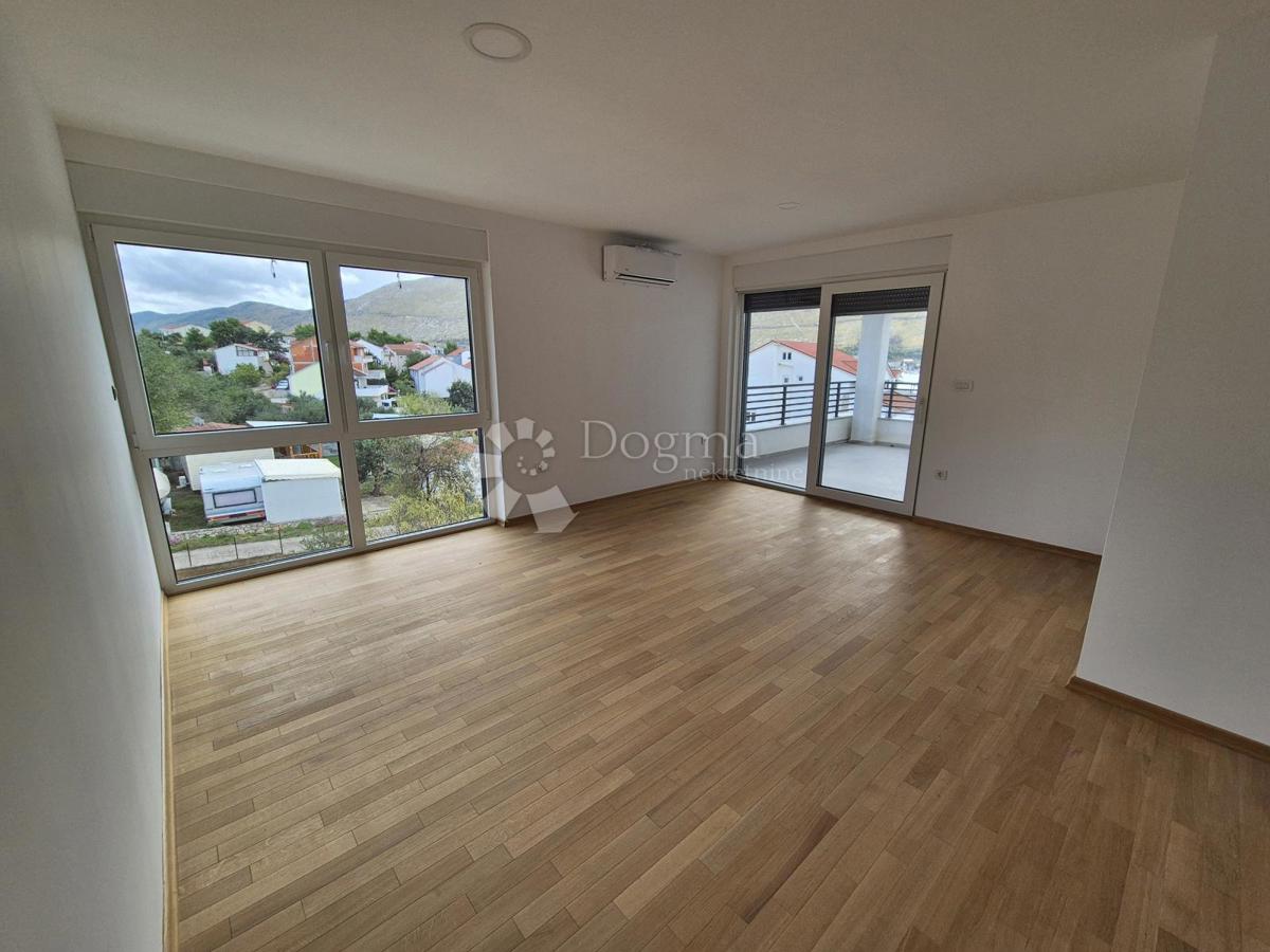 Stanovanje Grebaštica, Šibenik - Okolica, 58,75m2