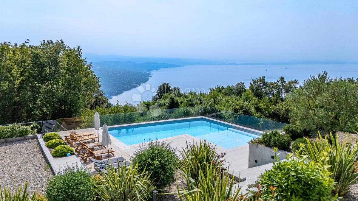 Hiša Bregi, Matulji, 250m2