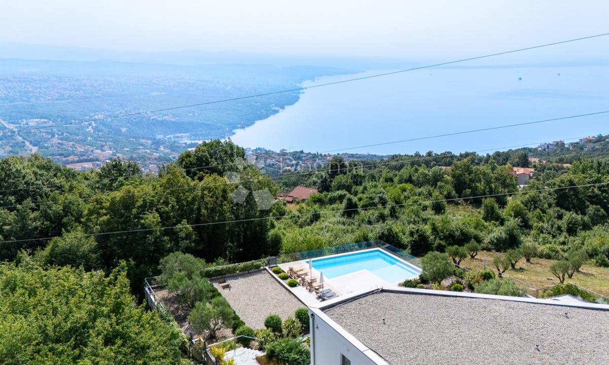 Hiša Bregi, Matulji, 250m2