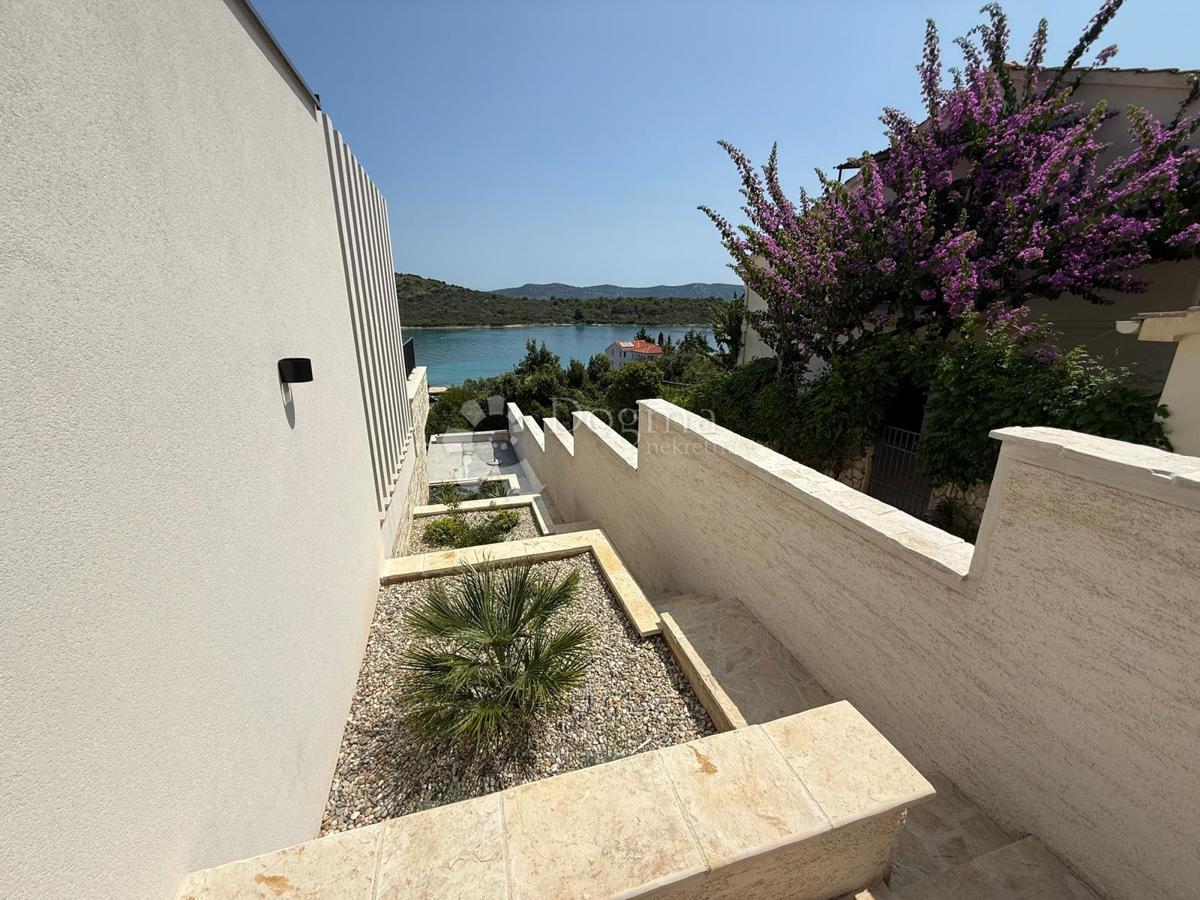 Hiša Mali Iž, Zadar - Okolica, 294m2