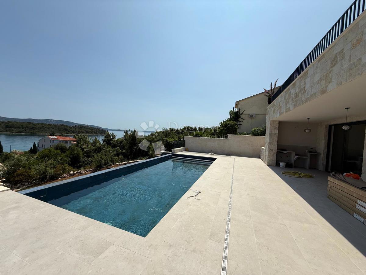 Hiša Mali Iž, Zadar - Okolica, 294m2