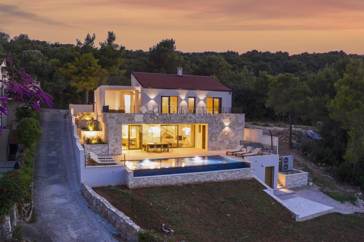 Hiša Mali Iž, Zadar - Okolica, 294m2