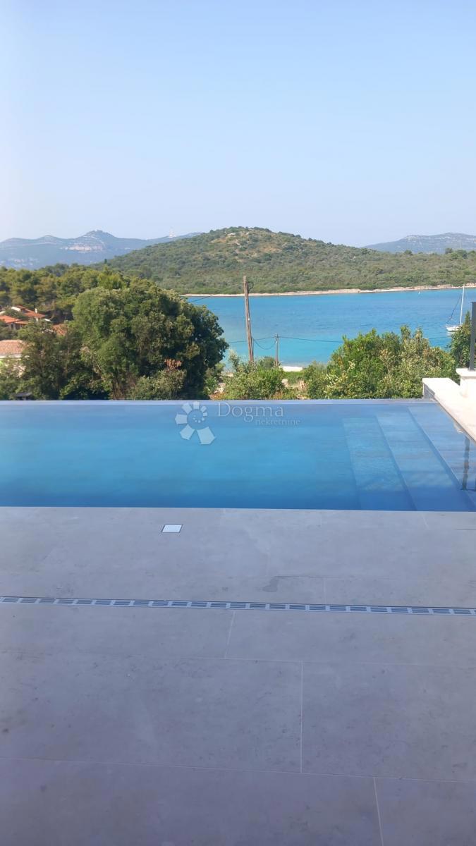 Hiša Mali Iž, Zadar - Okolica, 294m2