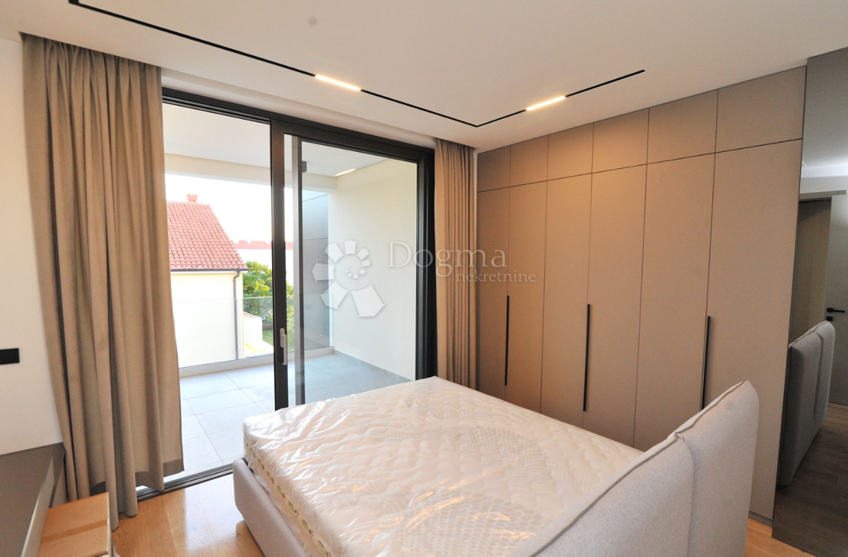 Hiša Privlaka, 230m2