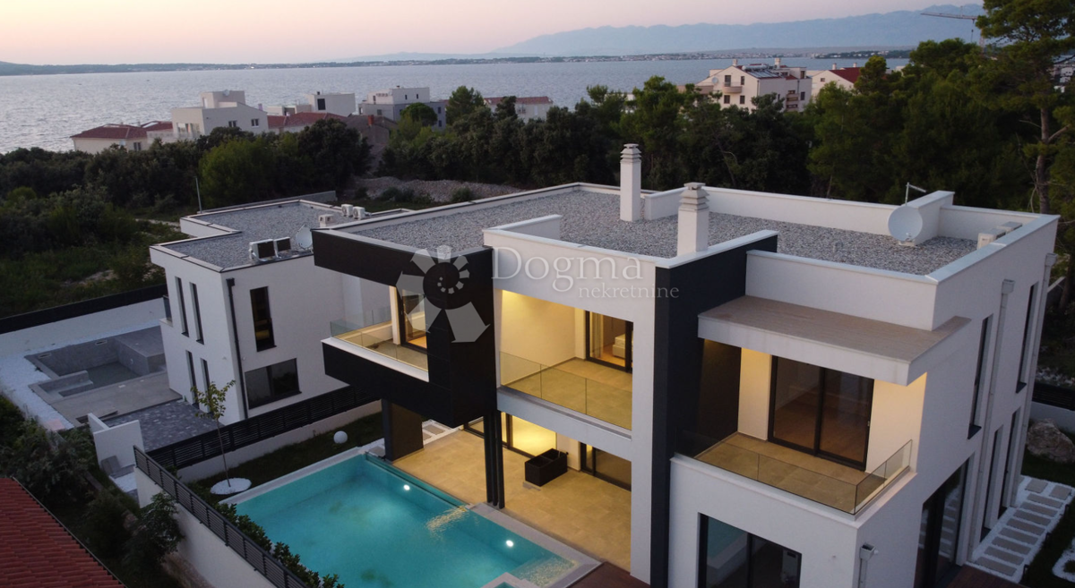 Hiša Privlaka, 230m2
