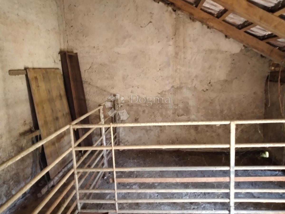 Hiša Ponikvari, Topusko, 140m2