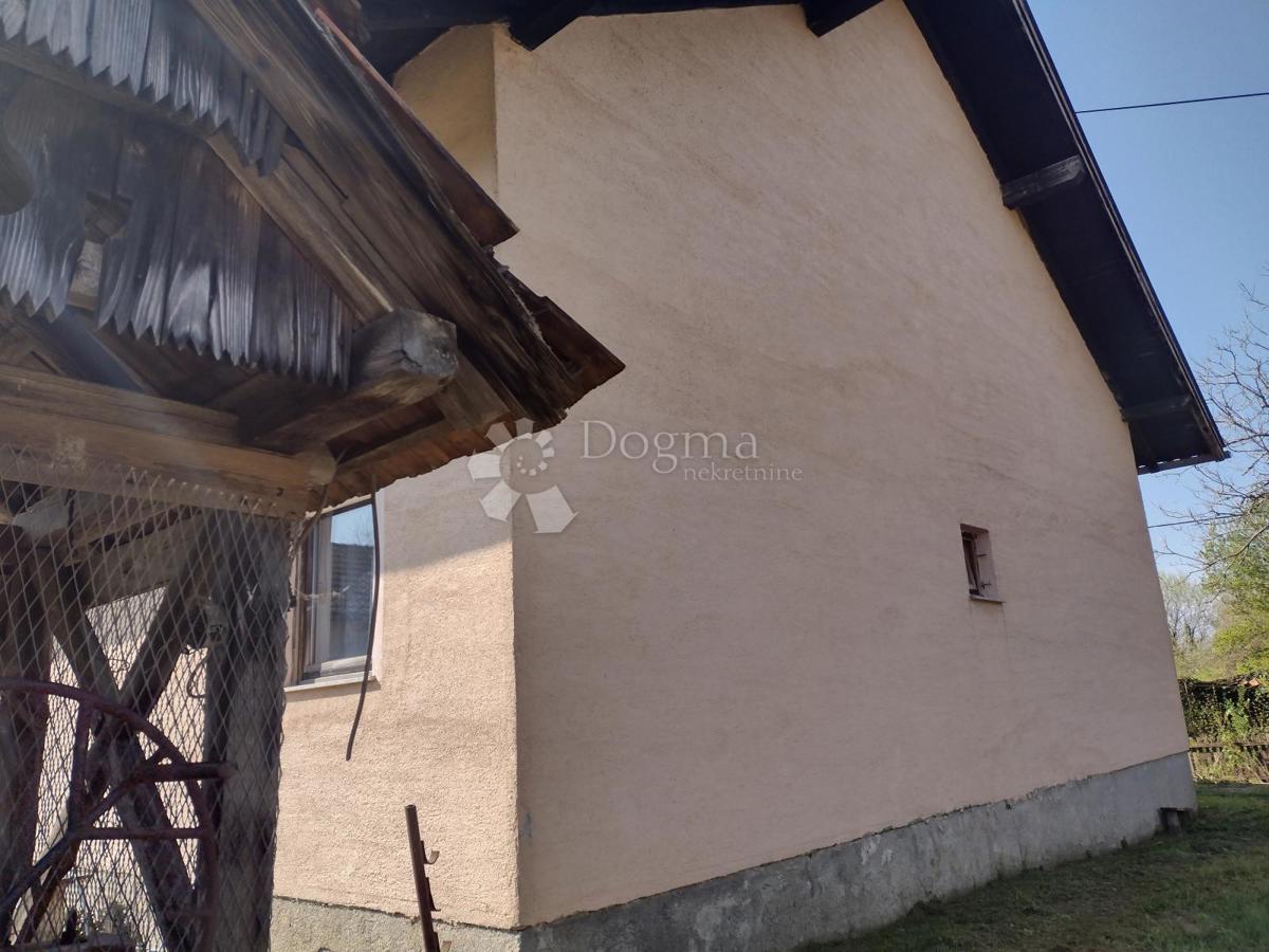 Hiša Ponikvari, Topusko, 140m2
