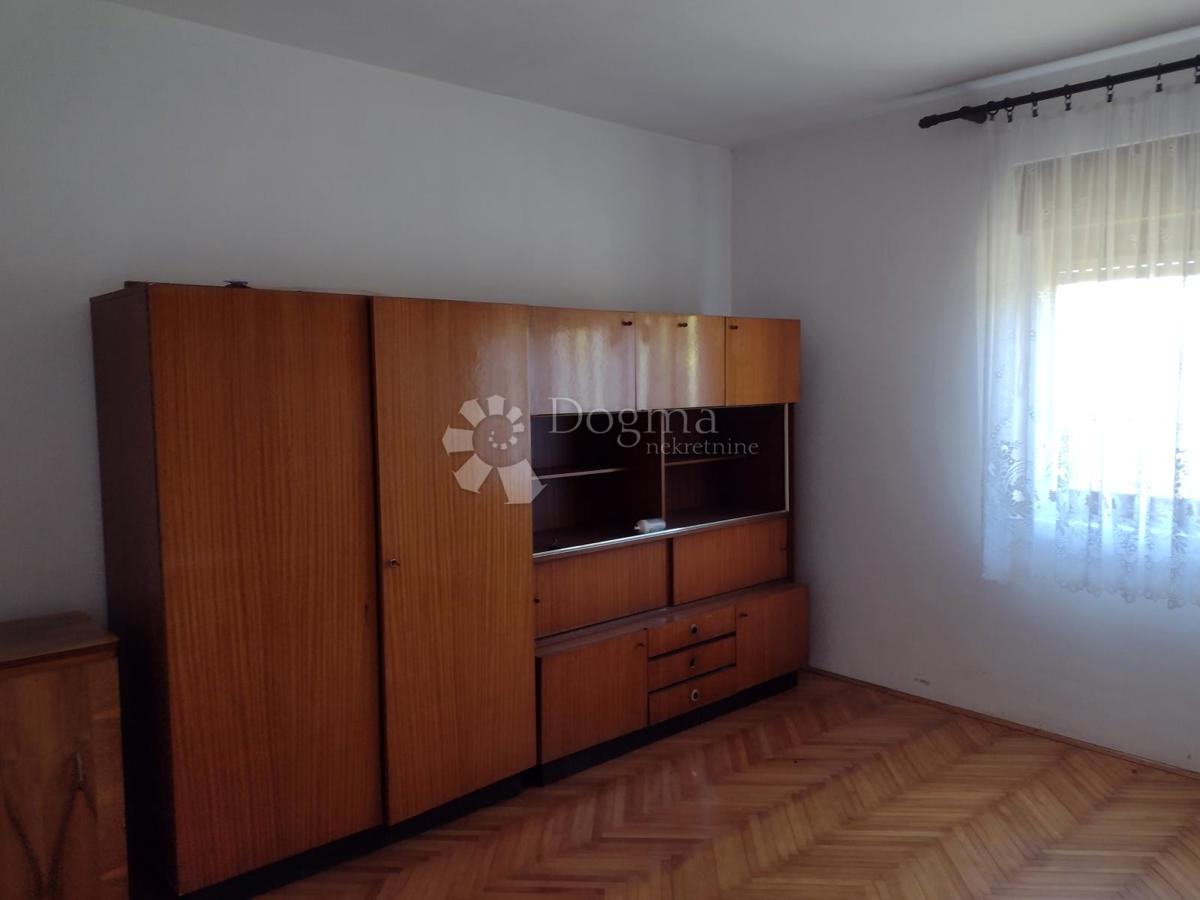 Hiša Ponikvari, Topusko, 140m2