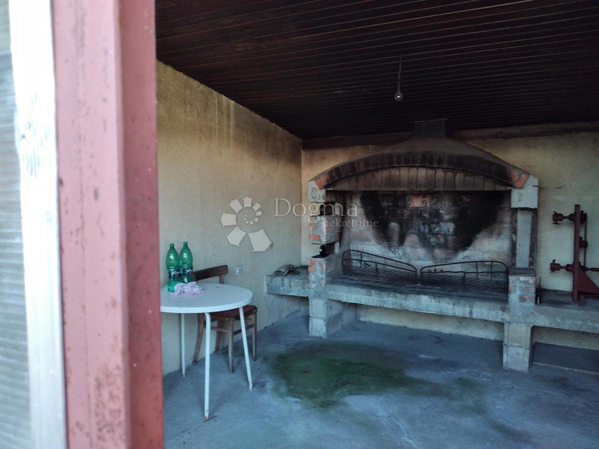 Hiša Ponikvari, Topusko, 140m2