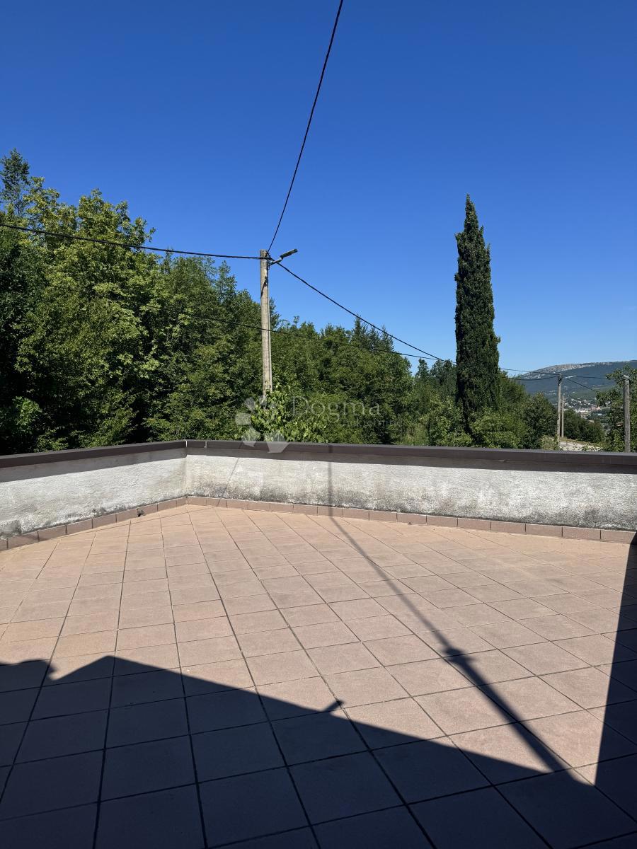 Hiša Buzet, 177m2