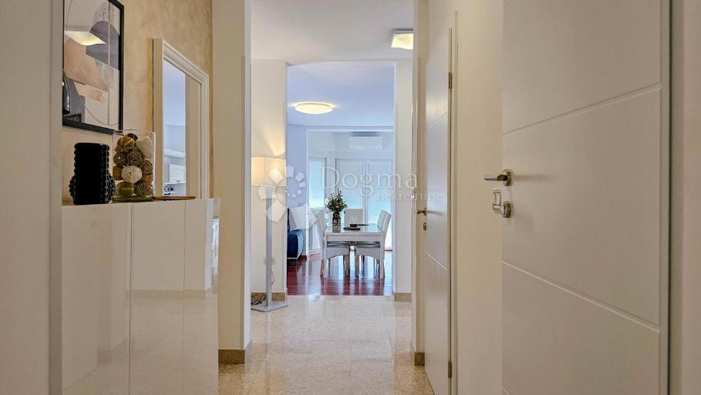 Hiša Umag, 160m2