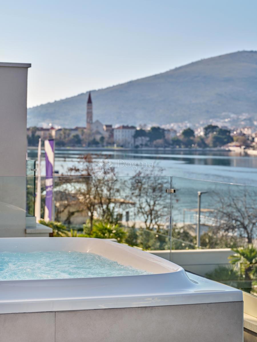 Hiša Čiovo, Trogir, 417m2