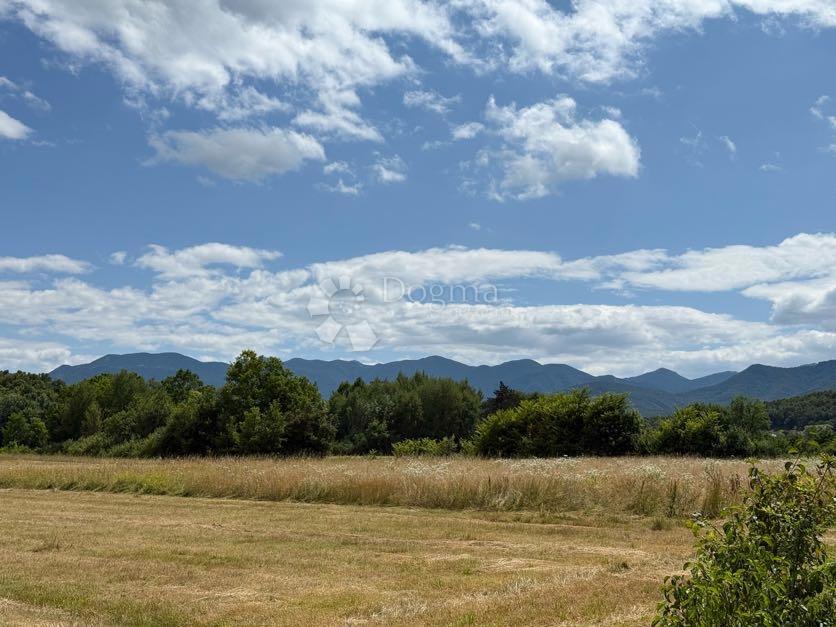 Zazidljivo zemljišče Smiljan, Gospić - Okolica, 4.000m2