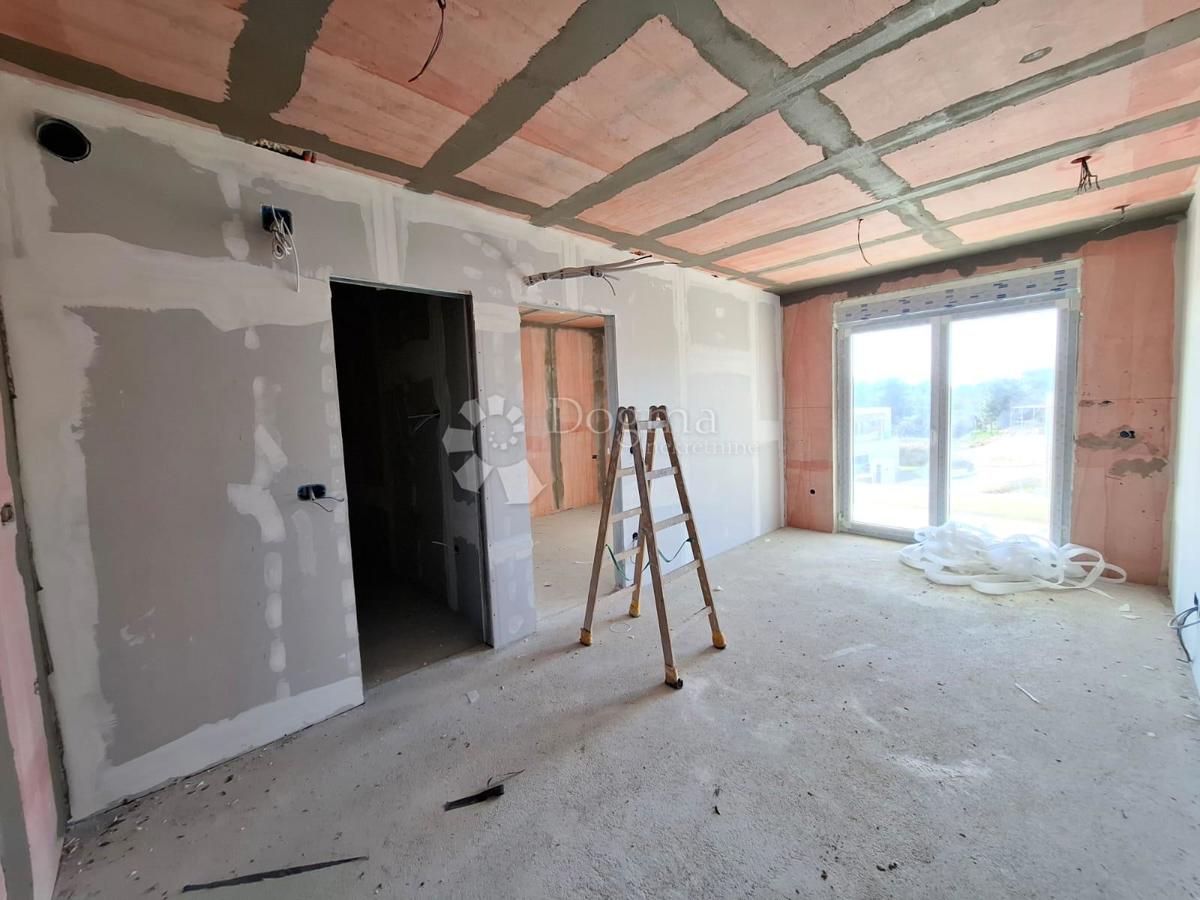 Stanovanje Tar, Tar-Vabriga, 70m2