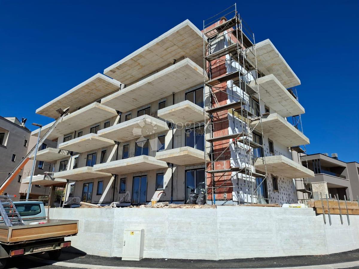 Stanovanje Tar, Tar-Vabriga, 70m2