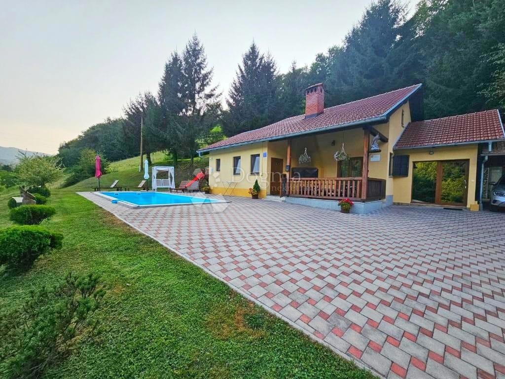 Hiša Klanjec, 120m2